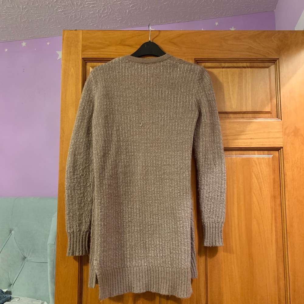 Tan cardigan - Picture 2 of 2